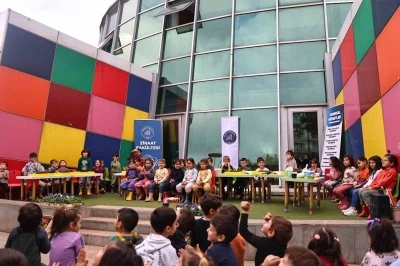 Minikler &quot;Bir Saksı Bir Umut&quot; projesiyle toprakla buluştu
