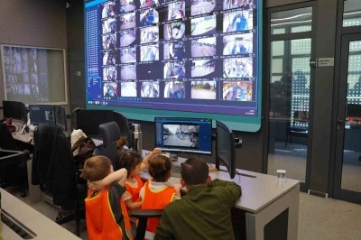 Minikler trafik g&uuml;venliğini yerinde &ouml;ğrendi
