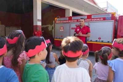 Minikler yangın güvenliğiyle ilgili bilinçlendi
