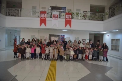 Miniklerden 112 Acil &Ccedil;ağrı Merkezi&rsquo;ne ilgi
