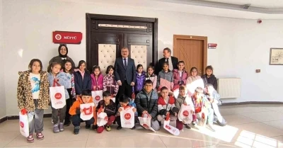 Miniklerden M&uuml;ft&uuml;l&uuml;ğe ziyaret
