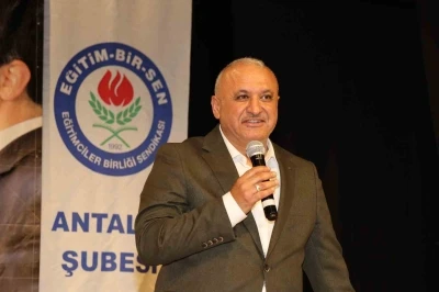 Miran: &quot;1’inci dereceye 3600 ek gösterge yıl sonuna kadar yasalaşmalı&quot;

