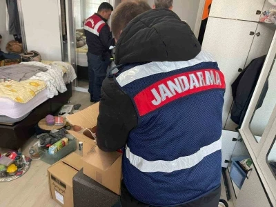 MİT’ten kişisel verileri casusluk faaliyetiyle yurt dışına aktaran şebekeye operasyon: 3 kişi tutuklandı
