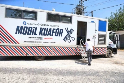 Mobil kuaför tırı Antalya’nın yaylalarında
