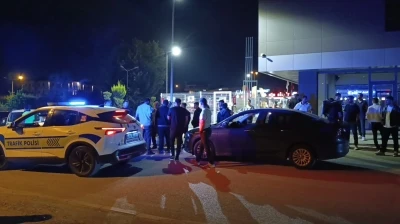 Mobilyacının yaptığı ahşap silah polisi harekete geçirdi
