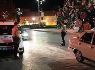 Modifiye ve abartı egzozlu araçlara gece denetimi
