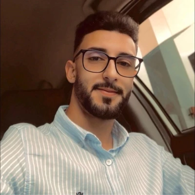 Motosikletle kaza yapan gen&ccedil; hayata tutunamadı
