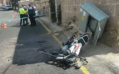 Motosikletle okula giden öğrenciler kaza yaptı: 2 ağır yaralı
