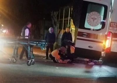 Motosikletler kafa kafaya &ccedil;arpıştı: 1 yaralı
