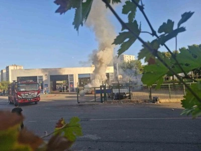 Muayeneden geçmeyen otomobilini yaktı