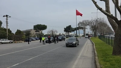 Mudanya&rsquo;da polis ekipleri g&ouml;z a&ccedil;tırmıyor
