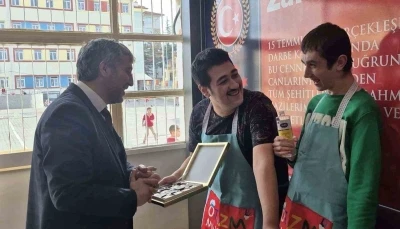 Müdür Mustafa Yılmaz: &quot;Özel öğrenciler günahsız ve masum çocuklardır&quot;
