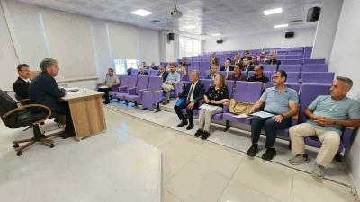 Müdür Yılmaz okul müdürleri ve koordinatör öğretmenlerle buluştu
