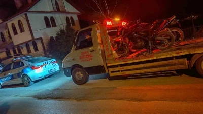 Mudurnu&rsquo;da kural tanımaz motosikletlilere ge&ccedil;it yok: 2 ara&ccedil; trafikten men edildi

