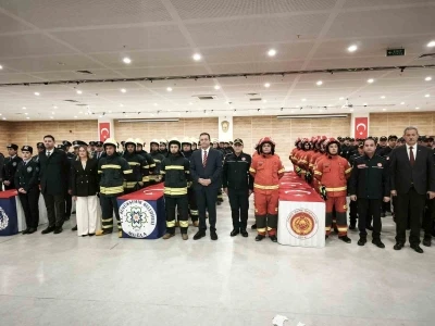 Muğla B&uuml;y&uuml;kşehir Belediyesi&rsquo;nde 100 yeni memur i&ccedil;in yemin t&ouml;reni d&uuml;zenlendi
