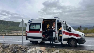 Muğla çevre yolunda yağış kazaya sebep oldu: 1 yaralı
