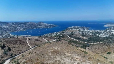 Muğla’da 163 futbol sahası vahşi depolama alanı yeşile döndü
