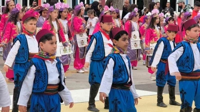 Muğla&rsquo;da 23 Nisan coşkusu t&ouml;renlerle kutlandı
