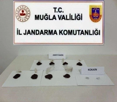 Muğla&rsquo;da bin 268 adet uyuşturucu hap ele ge&ccedil;irildi
