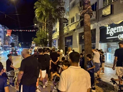 Muğla&rsquo;da &ccedil;atıya &ccedil;ıkan gen&ccedil; ikna edilerek aşağı indirildi
