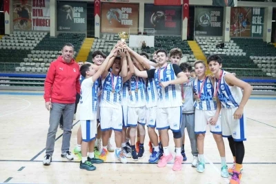 Muğla&rsquo;da U14 basketbol nefes kesti

