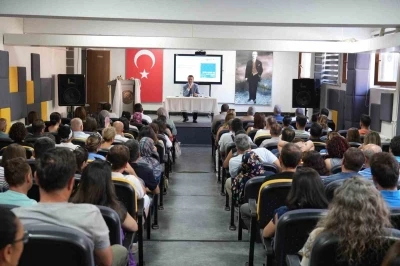 Muğla&rsquo;da y&ouml;netici adayları geleceğe hazırlanıyor
