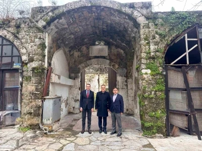Muğla Valisi Akbıyık, Marmaris&rsquo;te incelemelerde bulundu
