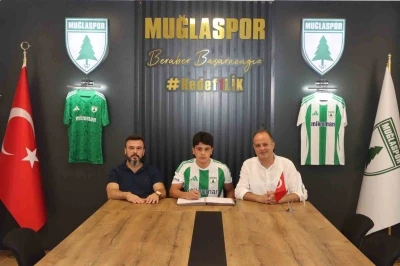Muğlaspor’da altyapıdan A takıma Şimşek imza attı

