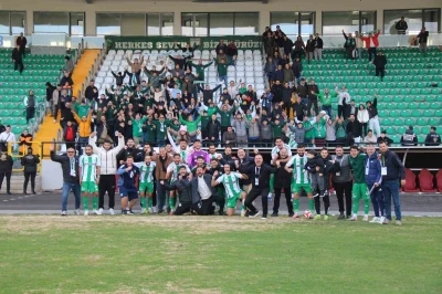 Muğlaspor Teknik Direkt&ouml;r&uuml; Durmuş: "Stresi y&uuml;ksek bir ma&ccedil;tan 3 puanla ayrıldık"
