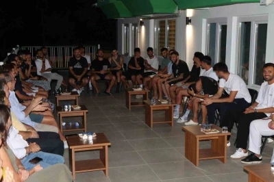 Muğlaspor yönetimi futbolcularla sezon öncesi buluştu
