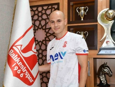 Muhammed Raşit Şahing&ouml;z Balıkesirspor&rsquo;da
