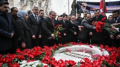 Muhsin Yazıcıoğlu'nun vefatının 17. yılı: Mezarı başında anıldı!