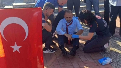 Muhtarlar Günü’nde kürsüde konuşan muhtar baygınlık geçirdi
