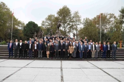 Muhtarlar günü törenlerle kutlandı
