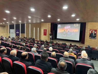 Muhtarlar ve annelere uyuşturucu ile m&uuml;cadele eğitimi
