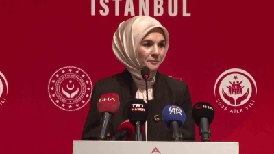 Muhtarlarla buluşan Bakan Göktaş: &quot;Sizlerin farkındalığı, aileyi koruma çabamızın en güçlü halkasıdır&quot;
