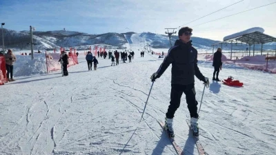 Munzur&rsquo;un eteklerinde kayak sezonu başladı
