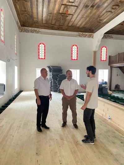Muradiye Camii’nde restorasyon çalışmaları sürüyor
