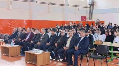 Muradiye’de imam hatip okullarının 74. kuruluş yıl dönümü kutlandı
