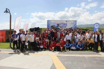 Murat Nehri&rsquo;nde kano heyecanı sona erdi:400 sporcu kıyasıya yarıştı
