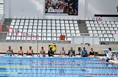 Muratpaşa’da ücretsiz yüzme eğitimleri başladı
