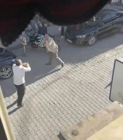 Muş’ta 2 kişinin öldüğü silahlı kavganın görüntüleri ortaya çıktı
