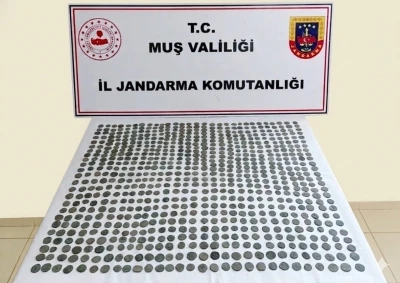 Muş&rsquo;ta 749 adet tarihi sikke ele ge&ccedil;irildi
