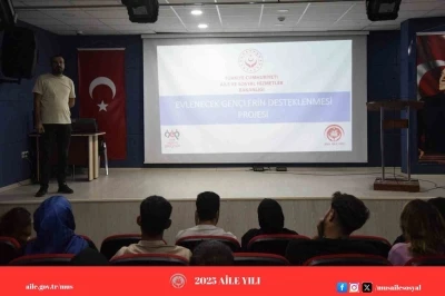 Muş’ta evlilik kredisinden faydalanacak gençlere eğitim verildi
