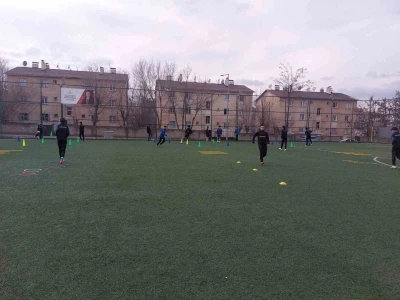 Muş&rsquo;ta futbol antrenmanları s&uuml;r&uuml;yor
