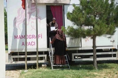 Muş&rsquo;ta mobil mamografi aracıyla k&ouml;y k&ouml;y &uuml;cretsiz kanser taraması yapılıyor
