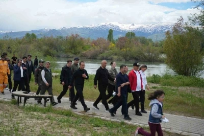 Muş&rsquo;ta "Orman Benim" etkinliği ve doğa y&uuml;r&uuml;y&uuml;ş&uuml; d&uuml;zenlendi
