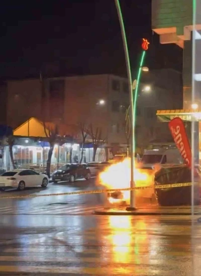 Muş’ta şüpheli çanta fünye ile patlatıldı
