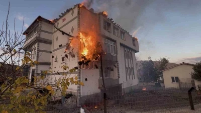 Müstakil evde çıkan yangın paniğe neden oldu
