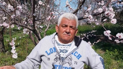 Mut&rsquo;ta kayısı ağa&ccedil;ları adeta gelinliğe b&uuml;r&uuml;nd&uuml;
